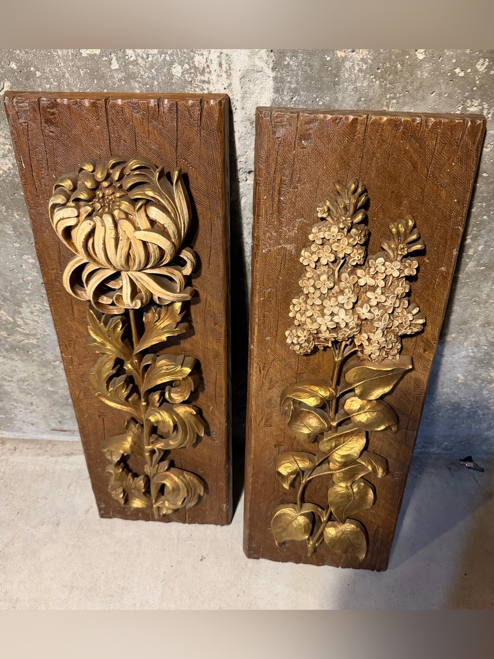 Vintage Syroco Handcrafted Floral Wall Plaques